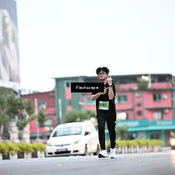 Runner Photo 8911817