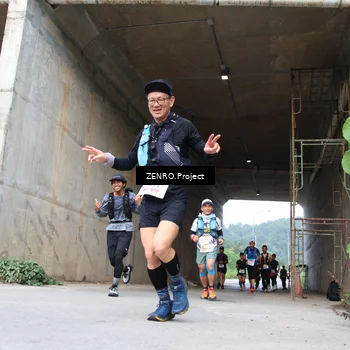 Runner Photo 8911842