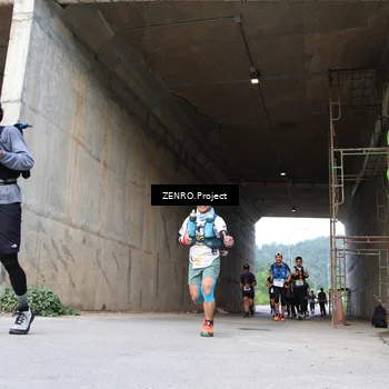 Runner Photo 8911843