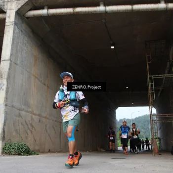 Runner Photo 8911845