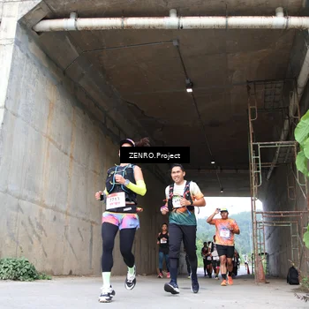 Runner Photo 8911867