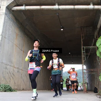 Runner Photo 8911875