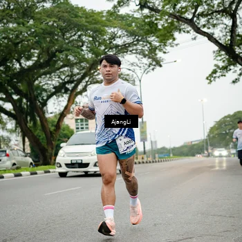 Runner Photo 8911891