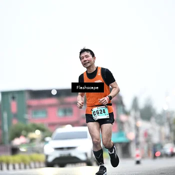 Runner Photo 8911894