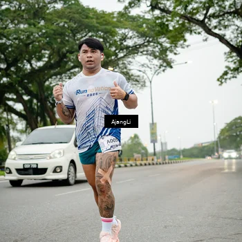 Runner Photo 8911905