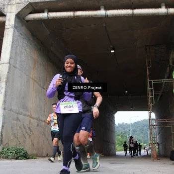 Runner Photo 8911915