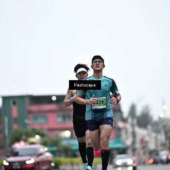 Runner Photo 8911925