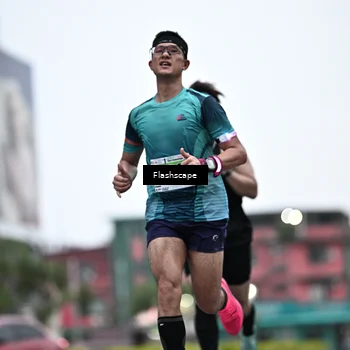 Runner Photo 8911939