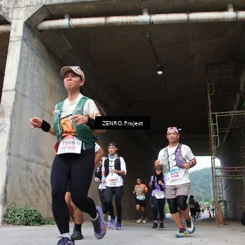 Runner Photo 8911940
