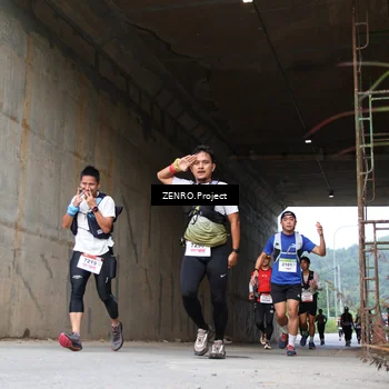 Runner Photo 8911944