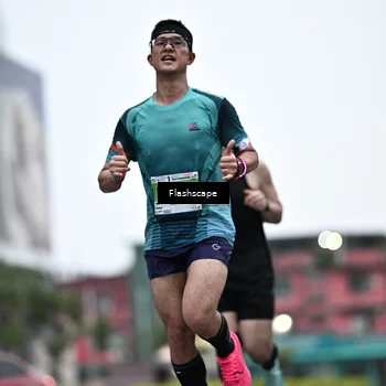 Runner Photo 8911983