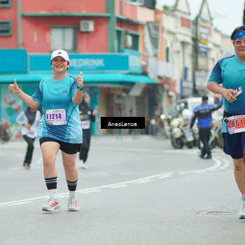 Runner Photo 8911991