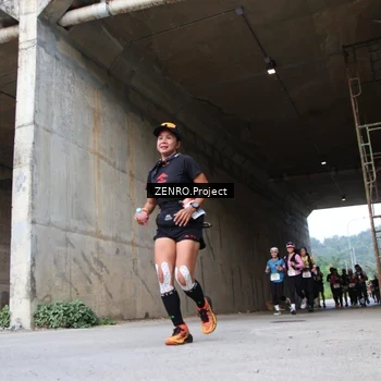 Runner Photo 8912002