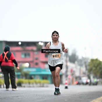 Runner Photo 8912039