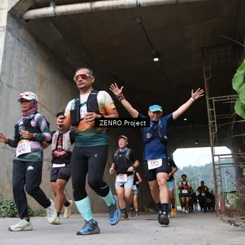 Runner Photo 8912061