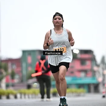 Runner Photo 8912062