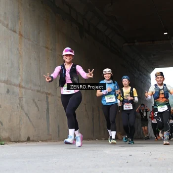 Runner Photo 8912063