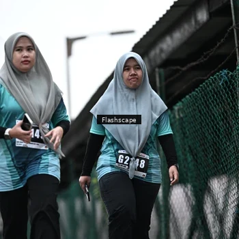 Runner Photo 8912074