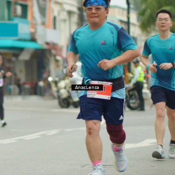 Runner Photo 8912100