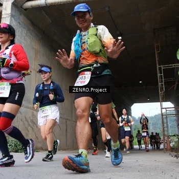 Runner Photo 8912124