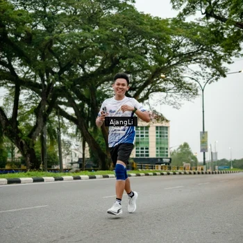 Runner Photo 8912154