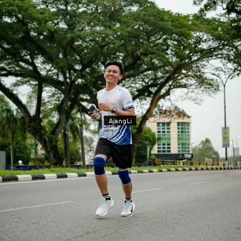 Runner Photo 8912167