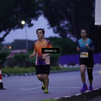 Runner Photo 8912191