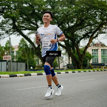 Runner Photo 8912211