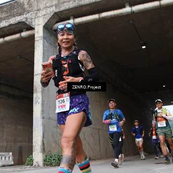 Runner Photo 8912215