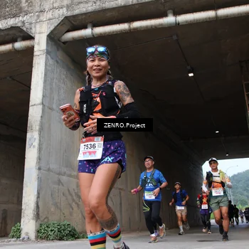 Runner Photo 8912222