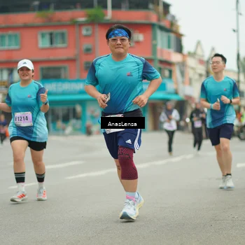 Runner Photo 8912235