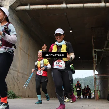 Runner Photo 8912323
