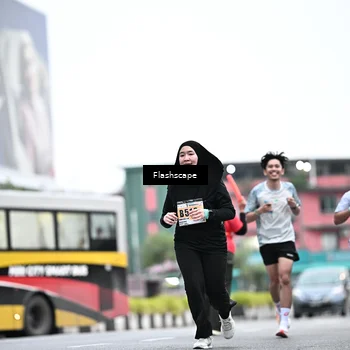 Runner Photo 8912339