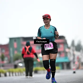 Runner Photo 8912349