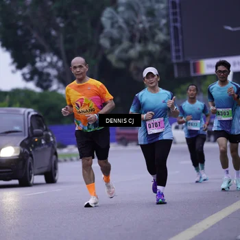 Runner Photo 8912361