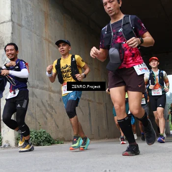 Runner Photo 8912370