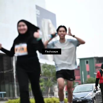 Runner Photo 8912377