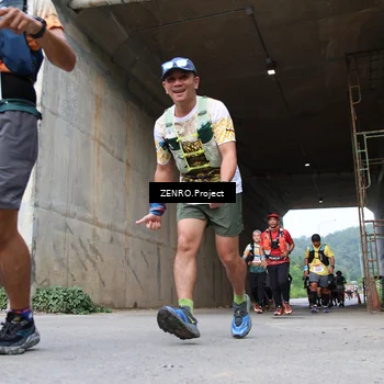 Runner Photo 8912384