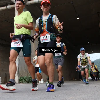 Runner Photo 8912385