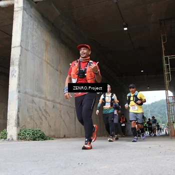 Runner Photo 8912394