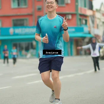 Runner Photo 8912441