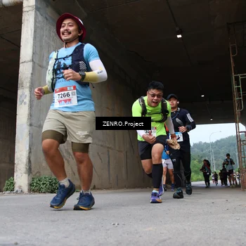 Runner Photo 8912444