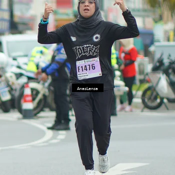 Runner Photo 8912454