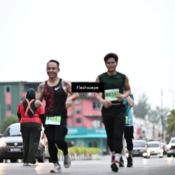 Runner Photo 8912458