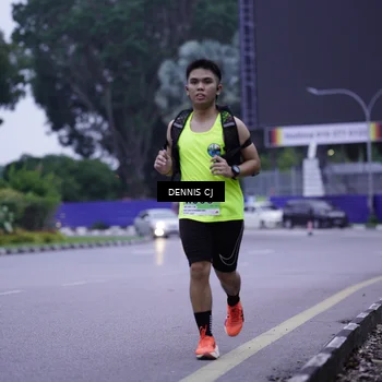 Runner Photo 8912472