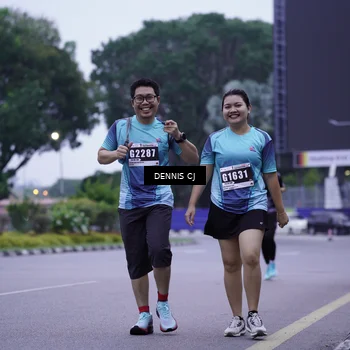 Runner Photo 8912473
