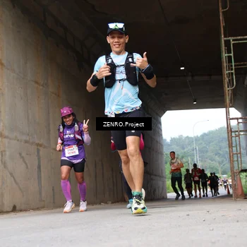 Runner Photo 8912485