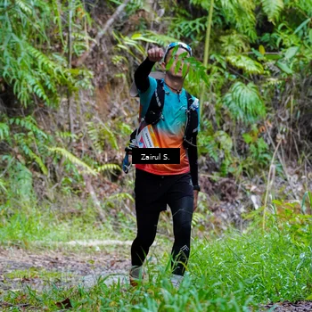 Runner Photo 8912495