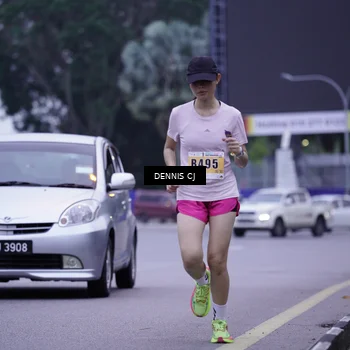Runner Photo 8912537