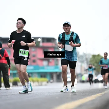 Runner Photo 8912550
